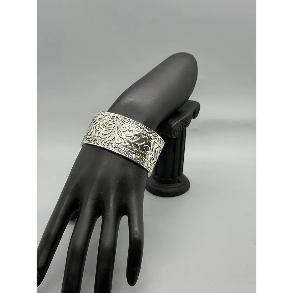 Premier Designs Silver‎ Tone Floral Filigree Scroll Wide Cuff Bracelet Sz 7